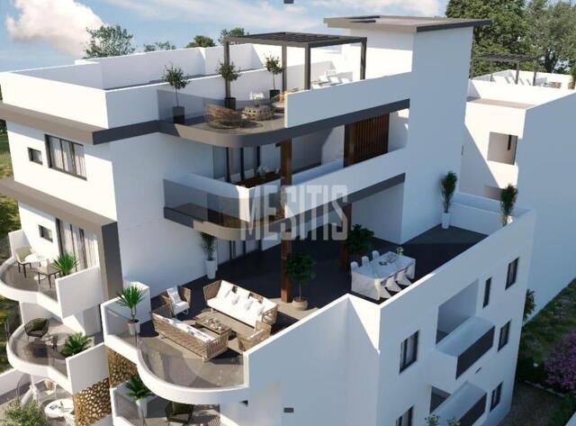apartment-595321f2-30f6-49c1-b6da-2a1526c0e1b3_Wtr.jpg