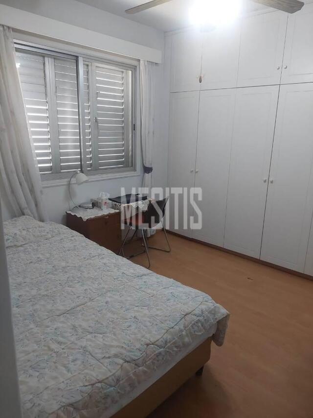apartment-e6a24d36-2fc4-47ea-a923-833ca1fa24f2_Wtr.jpeg