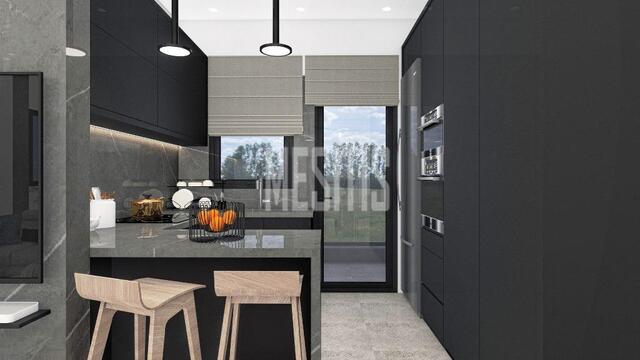apartment-7cdcc89b-776d-442f-b758-dcfab56cc36e_Wtr.jpeg