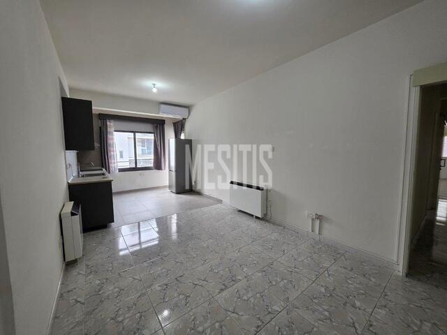 apartment-4d1df59d-eac1-4c4f-8ee0-4939f0be955e_Wtr.jpg