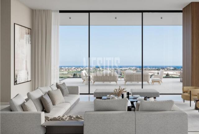 **Ultra-Luxurious 5-Bedroom Mansion with Breathtaking Sea Views** For Sale In Oroklini, Larnaca – photo 5
