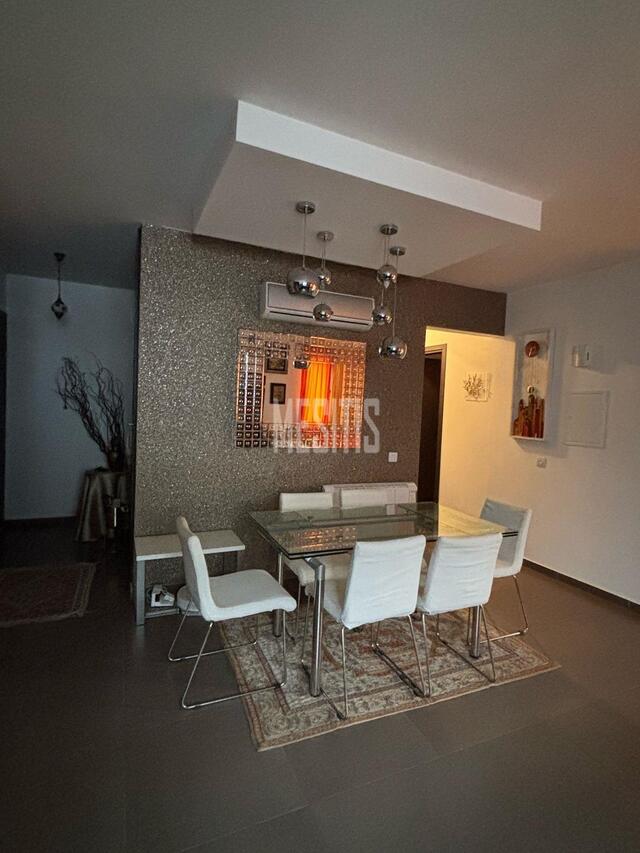 apartment-47cbea97-d9bc-491e-a0d7-53891bfd81e2_Wtr.jpg