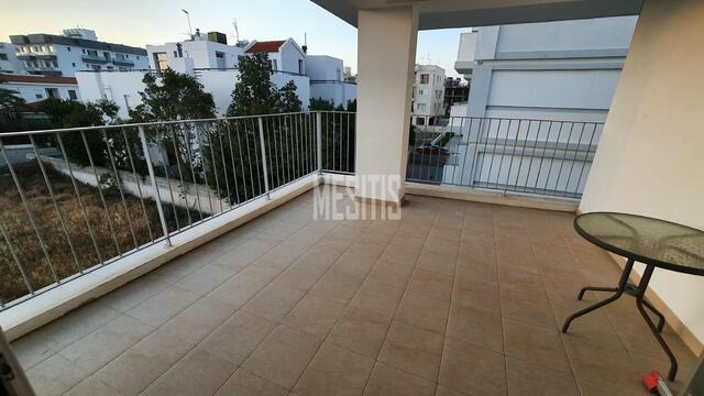 apartment-2a831638-88f9-4e06-b05b-dbbdcca2fe87_Wtr.jpg