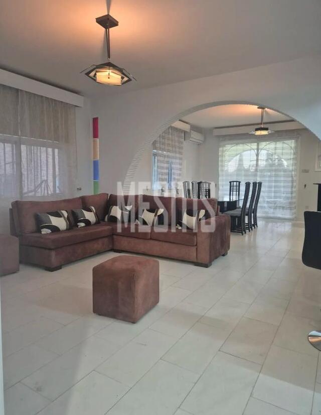 detachedHouse-60199c14-d293-437c-8de8-7172962b50ed_Wtr.jpg