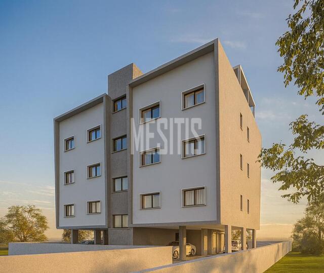 apartment-64d17b78-b7fe-49ed-a111-1b23726e1342_Wtr.jpg