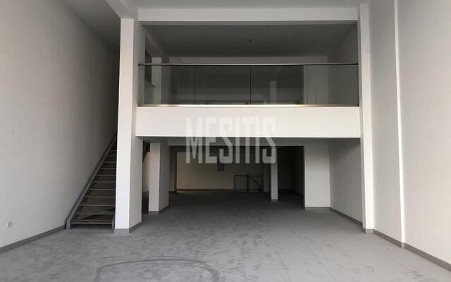 store-5d71a49f-d704-4d3b-aaf3-3126c3ea9059_Wtr.jpg