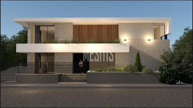 detachedHouse-87dfd6ec-8eca-4016-b007-94482e217793_Wtr.jpg