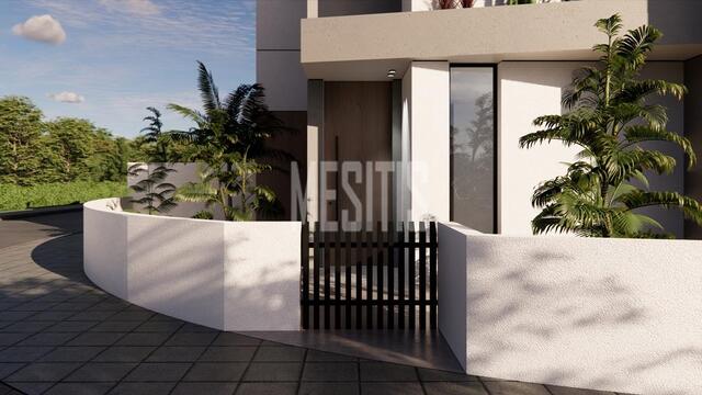 detachedHouse-6c28f9c4-31b3-468c-9aa9-9a06cb5ec733_Wtr.jpeg