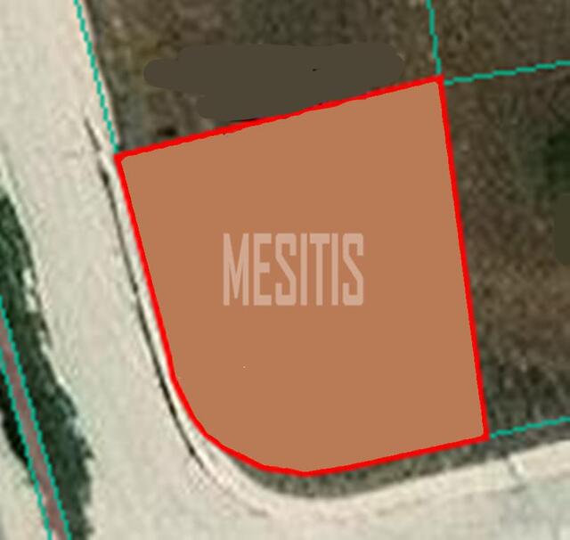 plot-8b25e666-43b8-4c7e-a480-13892958a6af_Wtr.jpg