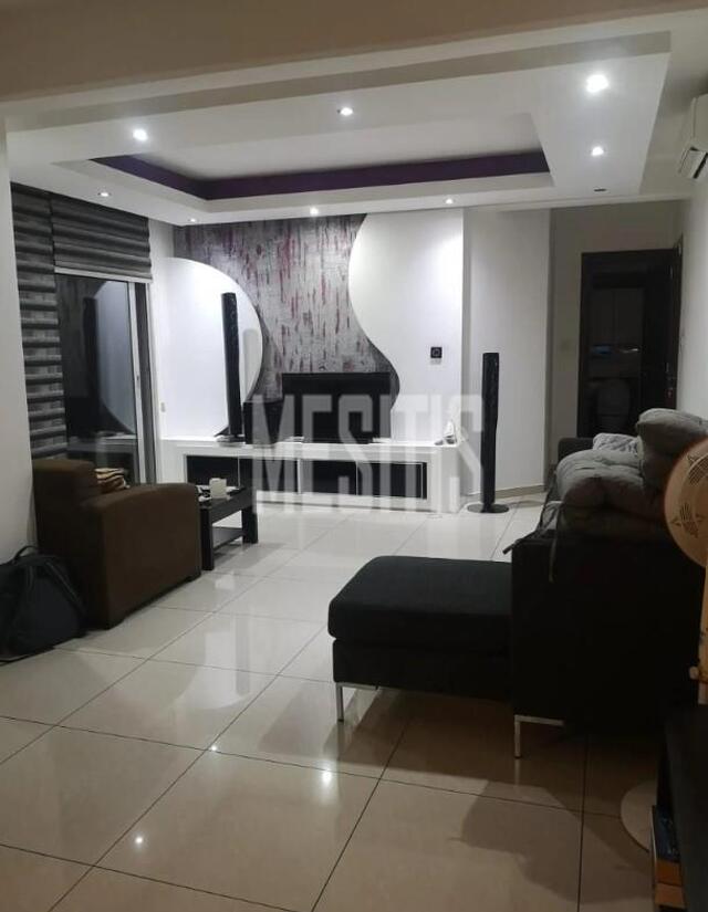 apartment-140a26b6-e312-44ed-8e0f-88997e17dd91_Wtr.jpg