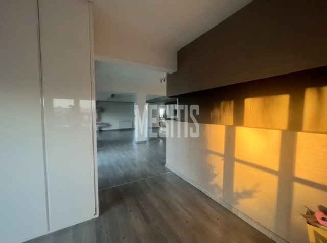 apartment-ea6de319-32ae-4f30-8b58-3350d4fc6fc6_Wtr.png