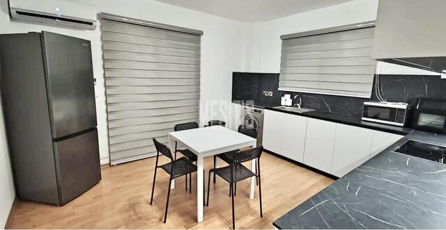 apartment-6b484fdd-8546-40a9-8147-0b406f4d71be_Wtr.jpg