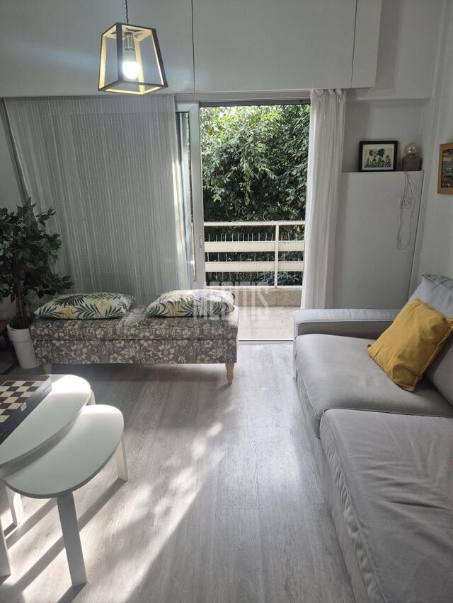 2-bedroom apartment for sale in Trypiotis area, Nicosia – photo 2