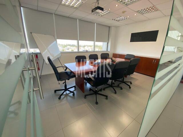 Penthouse Modern Office 320 Sq.m. Furnished For Rent in Nicosia – photo 7