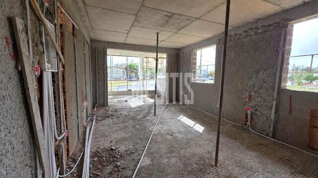 apartment-e5f29941-e724-445c-8d3c-bf4e08d52c43_Wtr.jpg