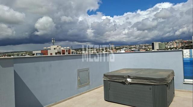 apartment-84504f13-174a-497f-a824-3c86460cfc1d_Wtr.jpg