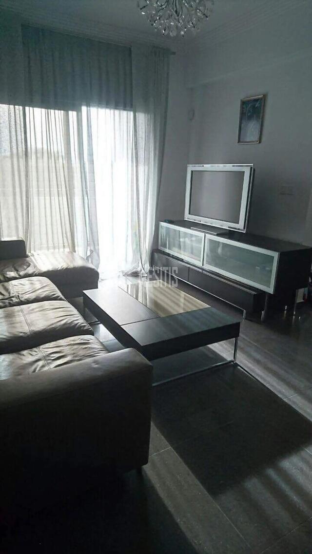 apartment-9b16c10c-5bfa-4364-a864-83e118d8e65b_Wtr.jpeg