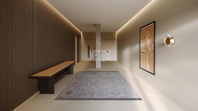 apartment-abd16d32-3266-4214-90b2-a7bf6eaae275_Wtr.jpeg