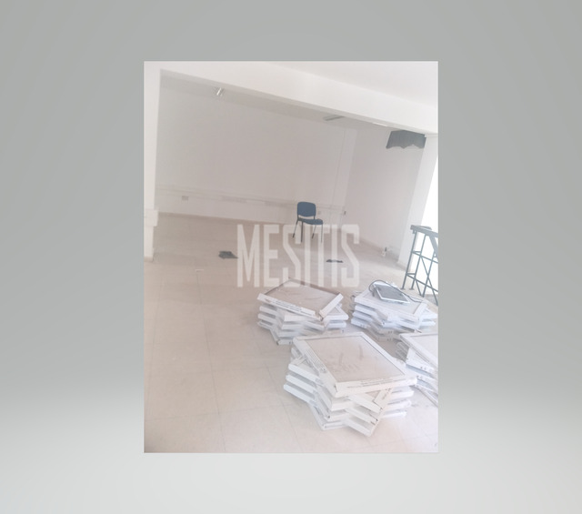 office-05644472-0dae-4f8f-9405-ae65ff95f439_Wtr.png