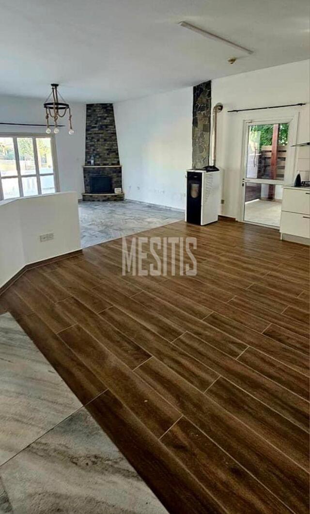 detachedHouse-619312ca-9dc6-4b26-8cd9-ae113151fa33_Wtr.jpeg