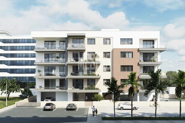 apartment-c3be6332-21e0-44fc-a090-40ccc73c038a_Wtr.jpg