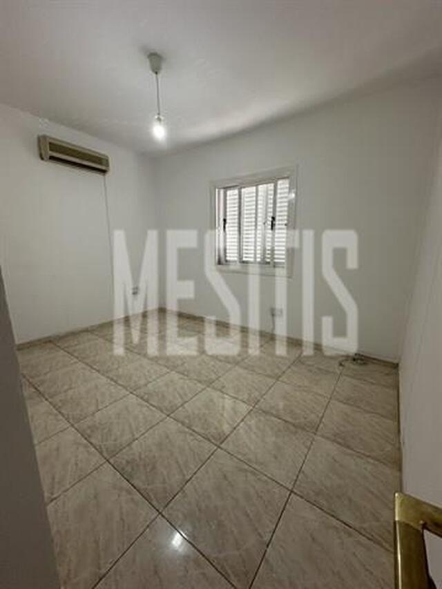 apartment-161354bb-661d-48ce-a4f9-acd60fa45946_Wtr.jpg