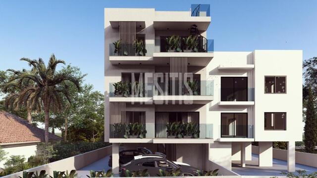 apartment-10e61c38-f896-48fd-ad71-cb8ffefaff71_Wtr.jpg