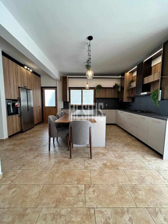 detachedHouse-505057f8-b4e7-44ea-9ac4-9c988a7d25e4_Wtr.jpg