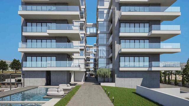 apartment-faf3f8a5-d8aa-4abe-a895-9e956023101a_Wtr.jpg