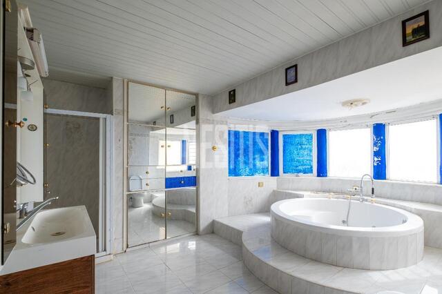 Seaview 6 bedroom house for sale in Pegeia, Paphos – photo 8