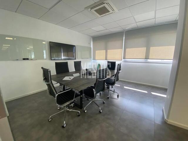 office-a9ad7385-2ef9-41a9-9bdd-a6e543512189_Wtr.jpg