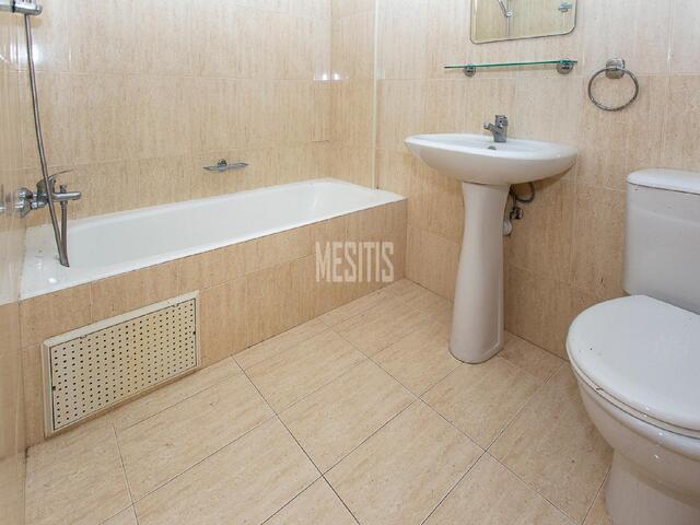 2 Bedroom Maisonette for Sale in Pafos – photo 8