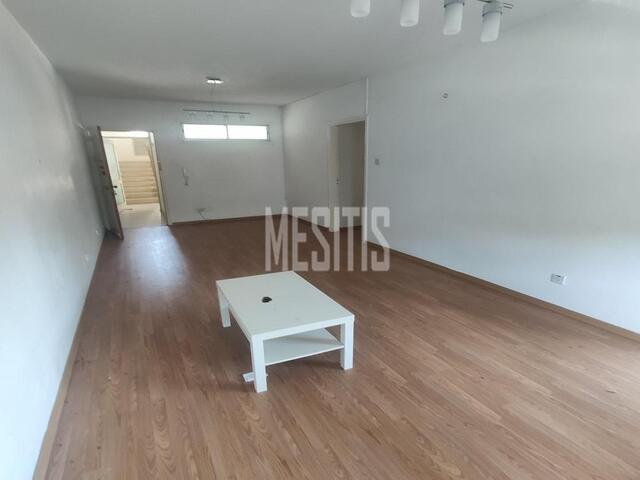 apartment-051181b9-8076-4c01-b781-240398cb8a8f_Wtr.jpeg
