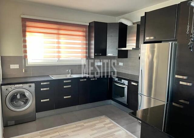 apartment-0f298dd6-3eef-4be5-bffd-56a726d74a8c_Wtr.jpg
