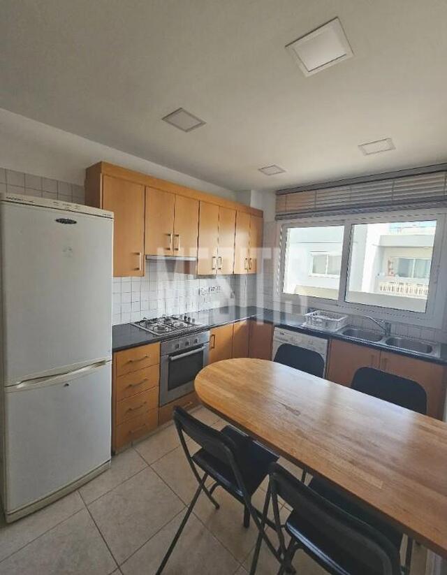 apartment-2076d873-3427-4042-a9f6-f645400b42bd_Wtr.jpeg