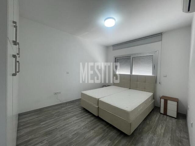 apartment-d6432e68-78f9-444e-a1ef-8fe2849e6adc_Wtr.jpg