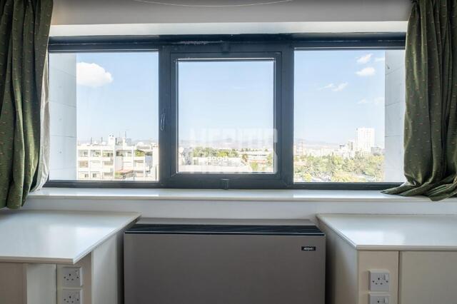 office-2df9a9b4-0c02-45cf-b269-248707efe6c4_Wtr.jpeg