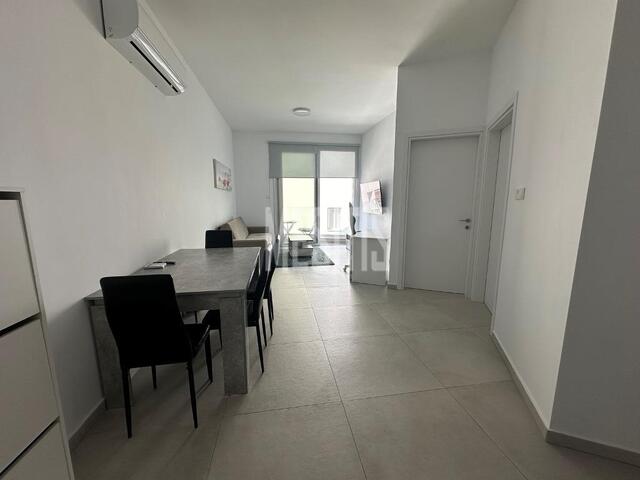 apartment-2552deba-5179-49d3-ab29-60ca018d7870_Wtr.jpg