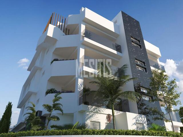 apartment-68db840a-6f22-4516-8b1a-5acb3fd21e9d_Wtr.jpeg