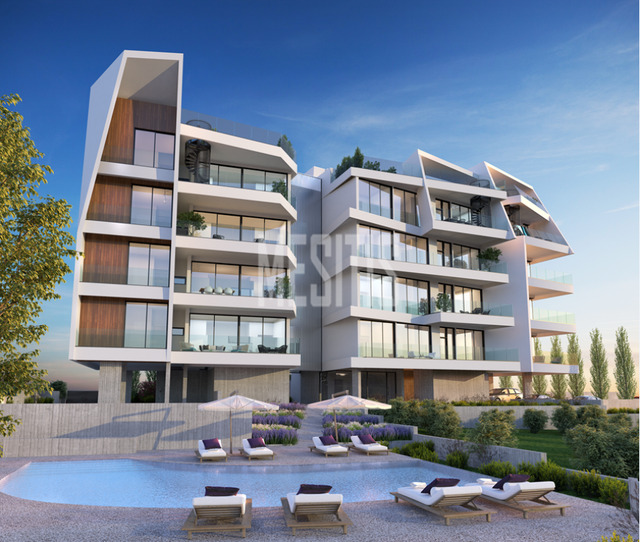 apartment-aed775a6-84c8-43fd-afbd-0d76b7cd91ed_Wtr.png