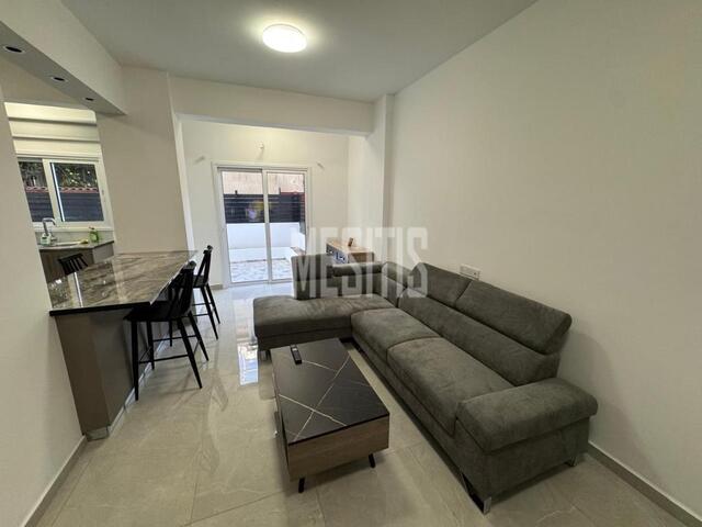 apartment-a13ea85f-3415-4b56-a363-8aa43818cfa3_Wtr.jpg