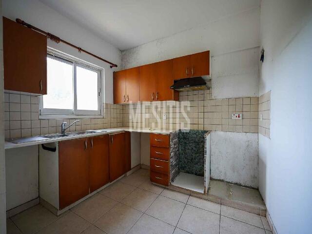 apartment-e8cae67c-2a0e-4eab-a8b9-4282bd9c5fb3_Wtr.jpg