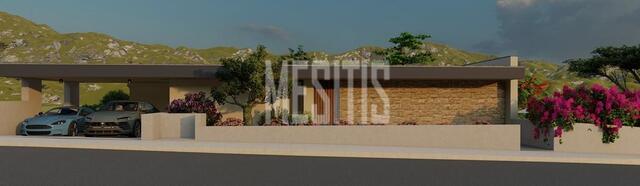 detachedHouse-29d9f40c-6594-469f-a3f1-b1522cb22fef_Wtr.jpg