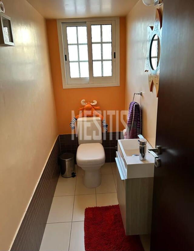 apartment-3d65f68d-18ec-43bd-9ff0-45f21fd72519_Wtr.jpg