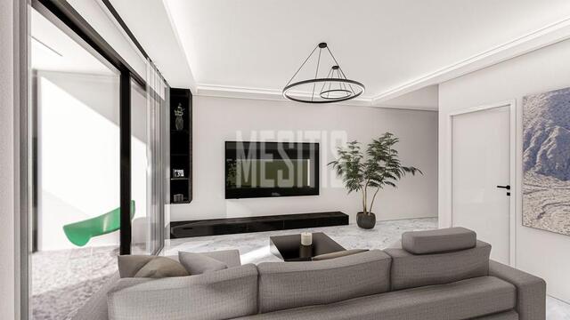 apartment-e7ae4789-2e8e-4650-b47e-37f23fc0d4bf_Wtr.jpeg