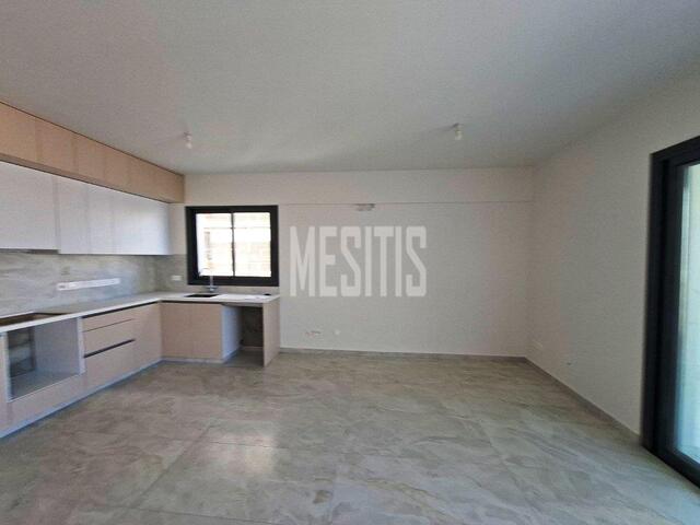 apartment-711f257c-741d-486e-ab94-00aee007c053_Wtr.jpg
