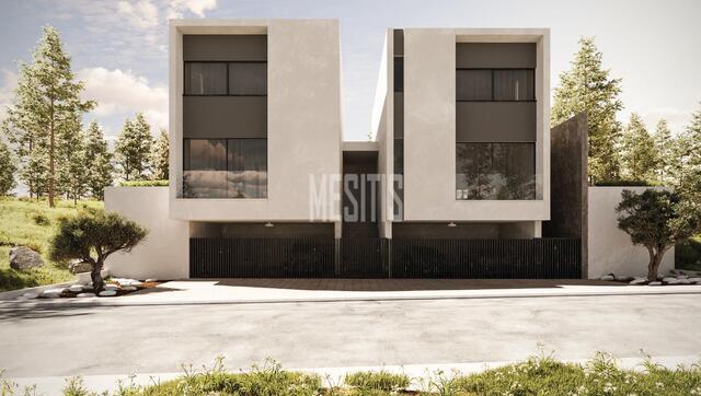 detachedHouse-51d5a946-2fe3-4ac1-8ca6-f893c1fb2221_Wtr.jpeg