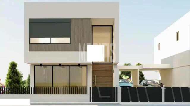 detachedHouse-9f1097aa-43ed-4b29-99c0-269d2e877934_Wtr.jpg