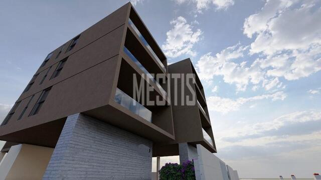 apartment-c37260d2-c070-4363-88d9-d9dd3b252f76_Wtr.jpeg