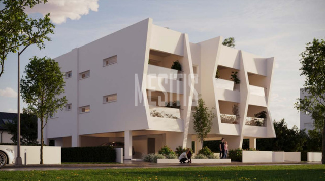 apartment-07fe2bec-95c3-4858-a1f2-5abf63975702_Wtr.png